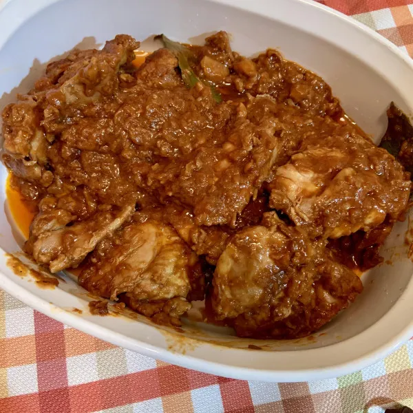 receta Adobo au poulet avec nouilles fusion philippino-mexicaines