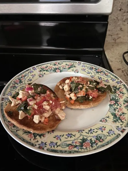 receta Aperitivo De Ensalada De Diente De León Y Tomate