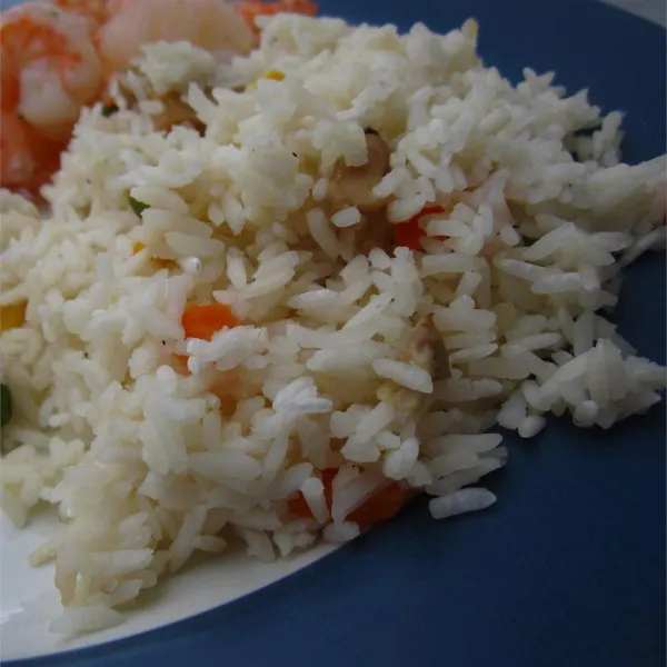 receta Riz pilaf aux légumes dans un cuiseur à riz
