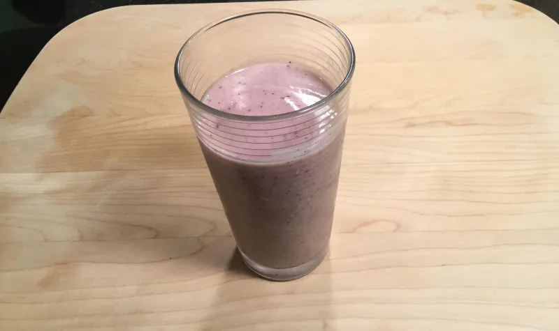 receta Smoothie au yogourt grec et à l'açaï