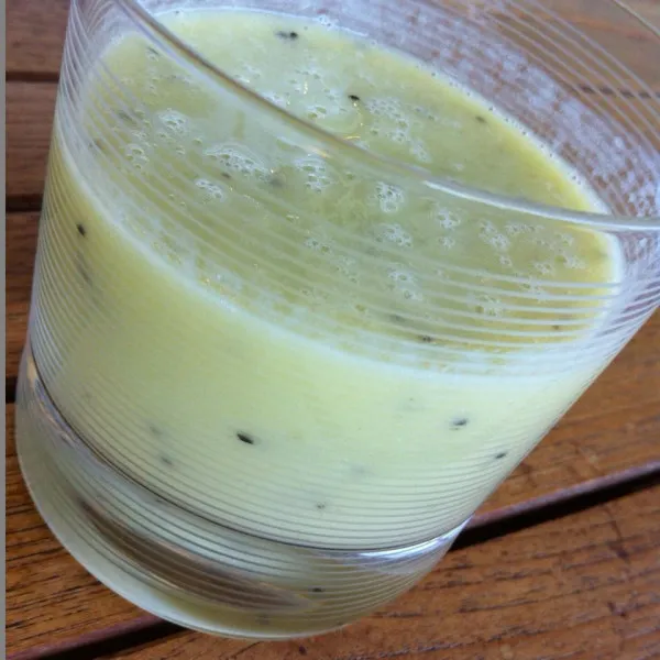 recetas Batido De Kiwi-Plátano-Piña-Naranja