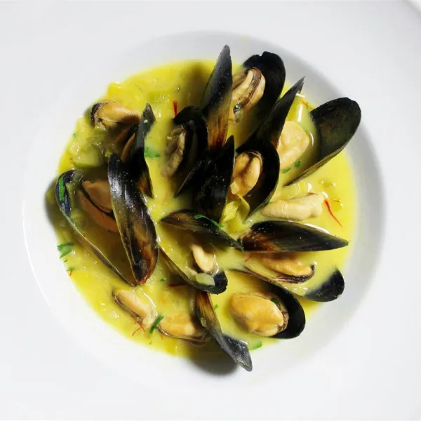 receta Bisque De Mejillones Al Azafrán