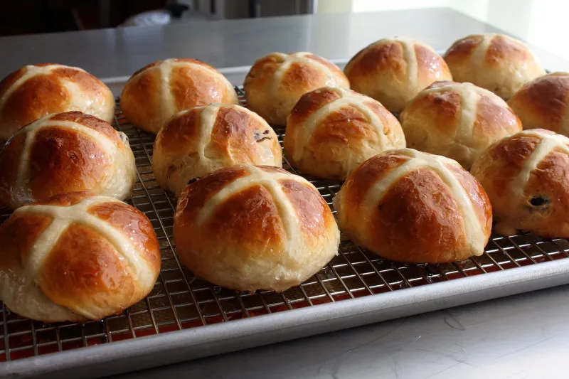 przepisy Chef John's Hot Cross Buns