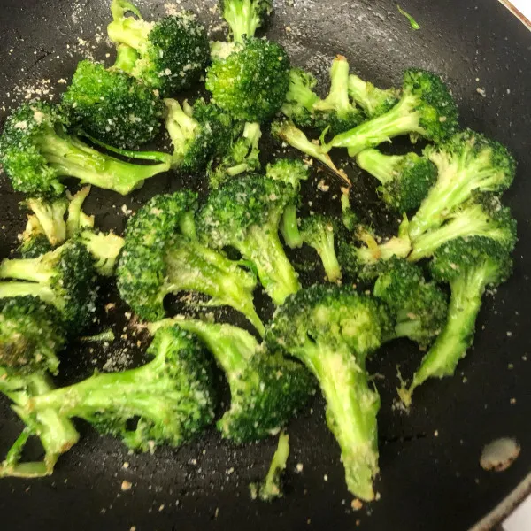 recetas Brócoli Asado Con Ajo Y Queso Parmesano