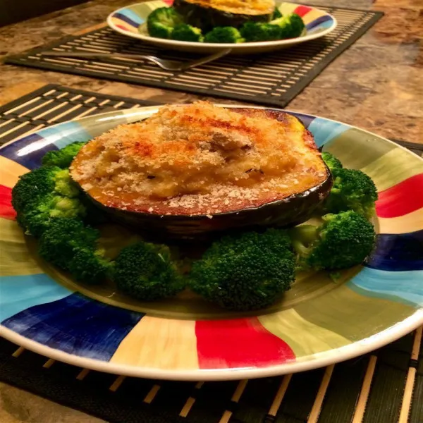 receta Courge poivrée farcie de riz aux champignons et au fromage