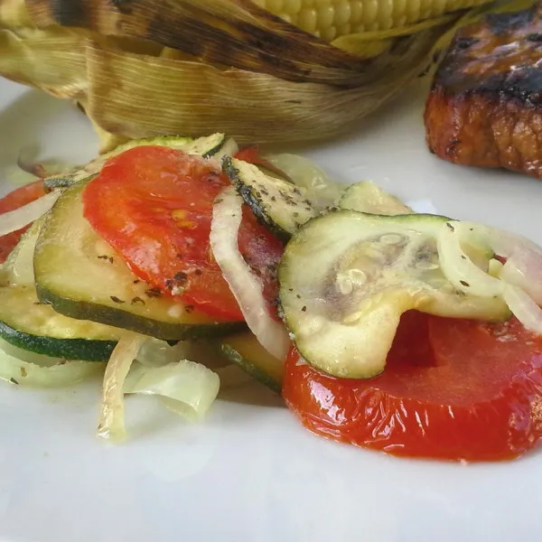 receta Casserole de courgettes, tomates et oignons