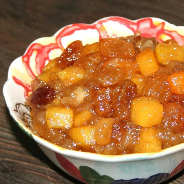 Przepis Pikantny Chutney Persimmon