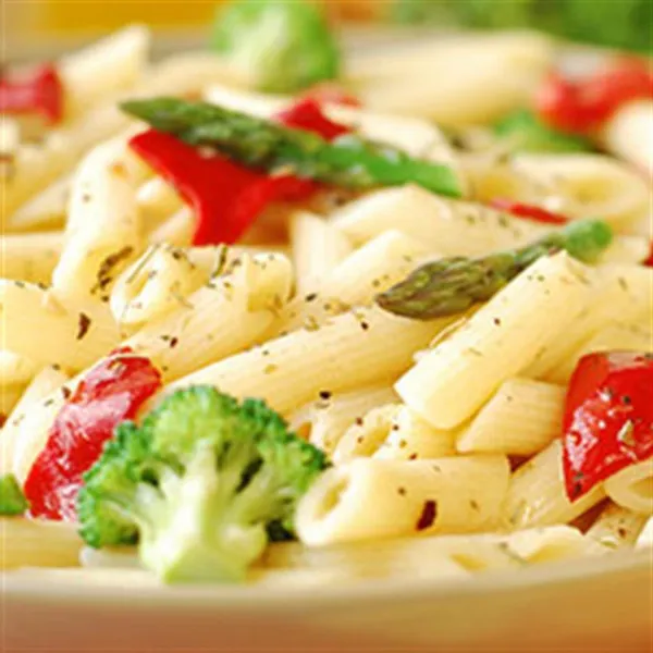 receta Clamato® Pasta Primavera Con Salsa Cremosa