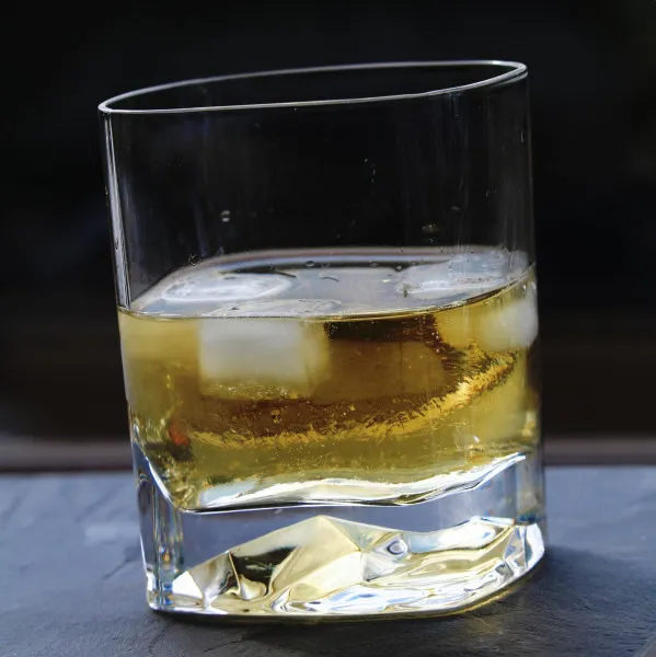 receta Cóctel De Whisky Y Jengibre