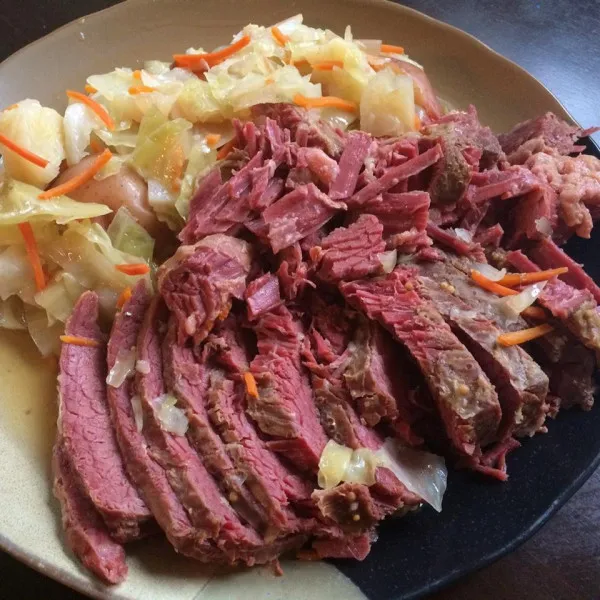 recetas Corned Beef Y Repollo En Olla De Cocción Lenta