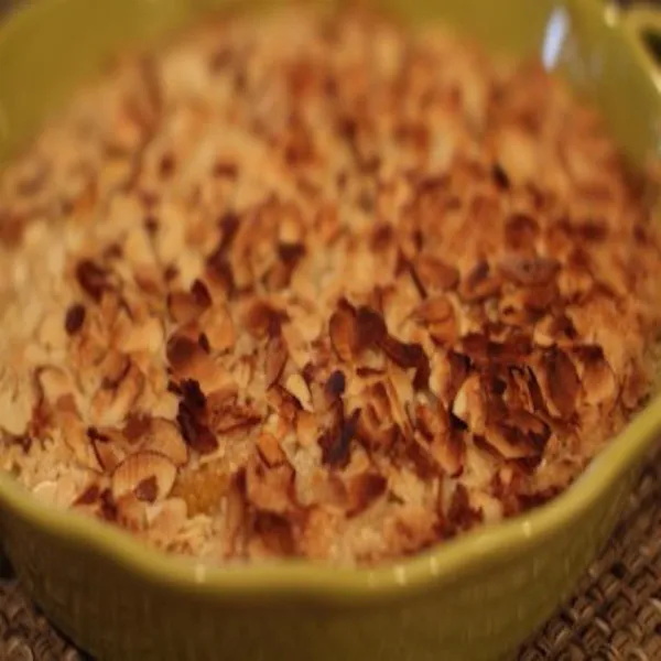 receta Croustillant De Pêches Paléo À La Noix De Coco Et Amandes Éffilées