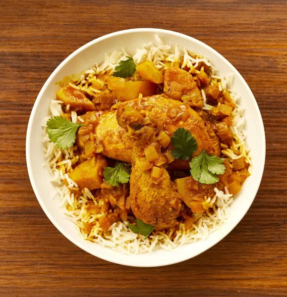 receta Curry de poulet et pommes de terre