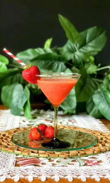 receta Daiquiri vierge aux fraises surgelé