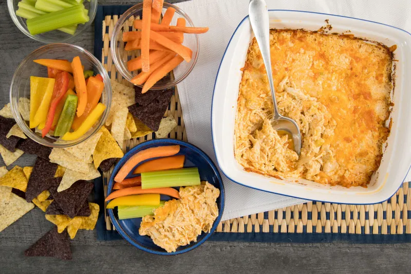 recetas Dip De Pollo Al Búfalo Con Queso