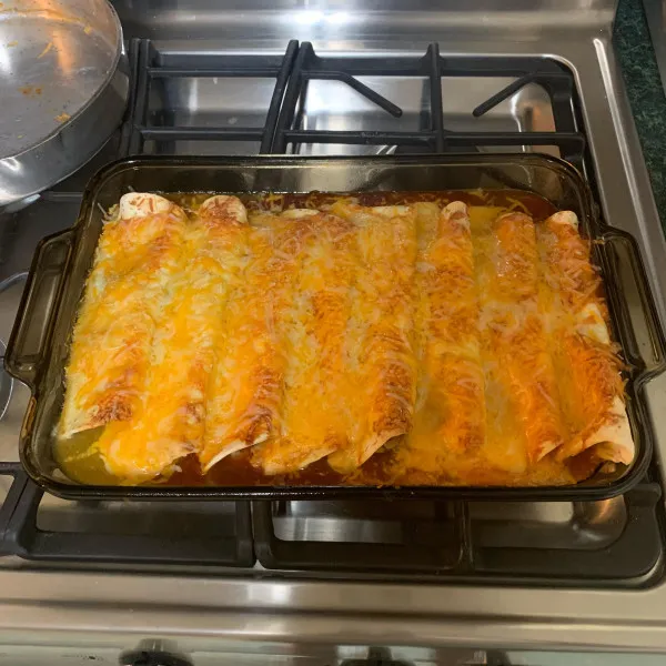 receta Mission® Fiesta Chicken & Black Bean Enchiladas