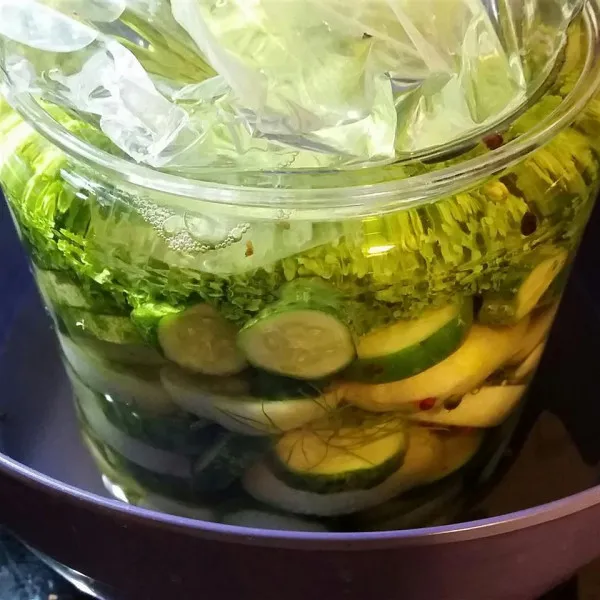 receta Cornichons lacto-fermentés à l'ail et à l'aneth