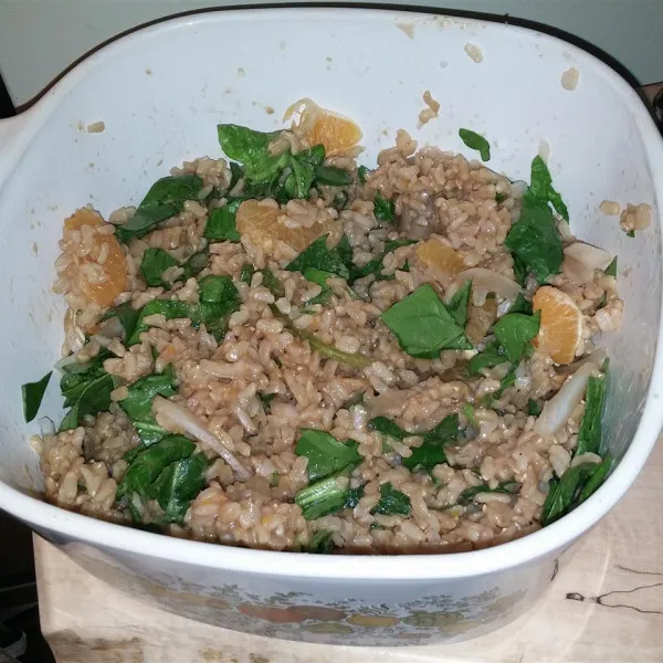 receta Salade de riz brun avec vinaigrette à l'orange