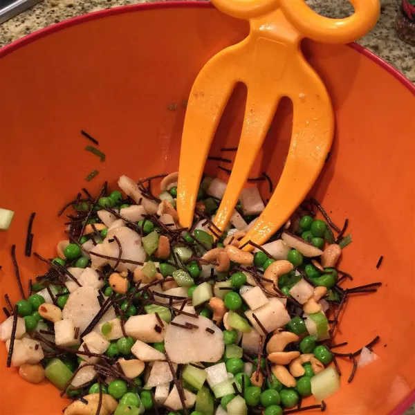 receta Ensalada De Guisantes, Jícama Y Anacardos