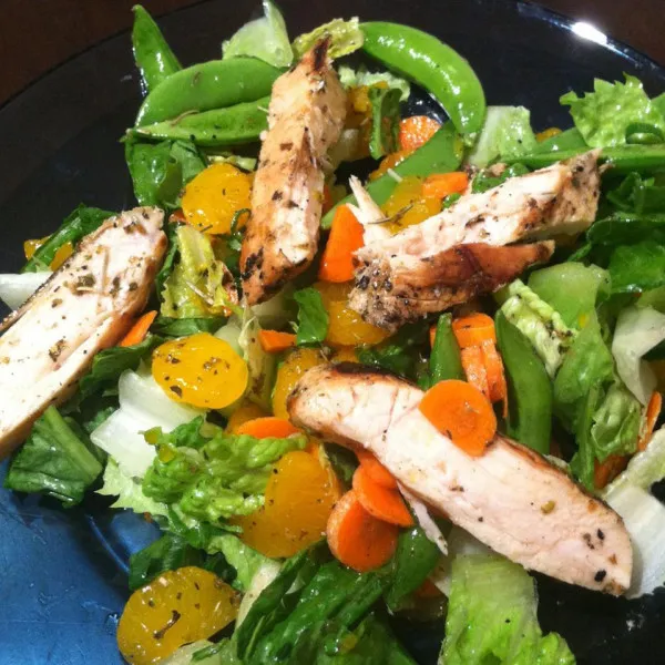 receta Salade de poulet Vinaigrette à l'orange grillée