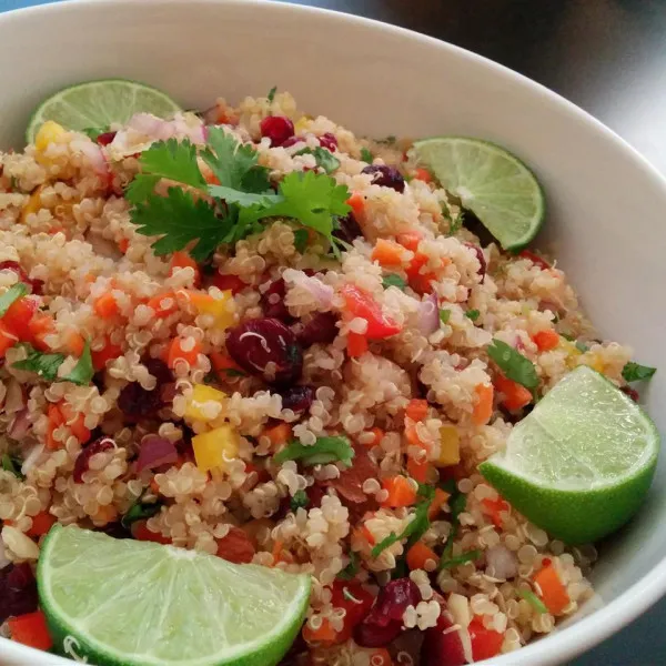 receta Salade de quinoa aux myrtilles et Ã  la coriandre