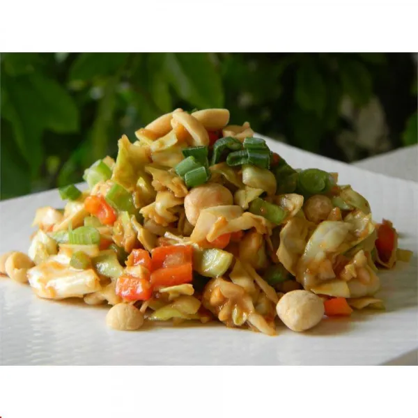 receta Salade de chou asiatique aux arachides et jalapeños