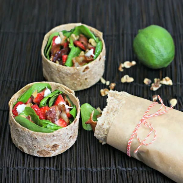 receta Wrap petit-déjeuner à la salade de fraises et d'épinards