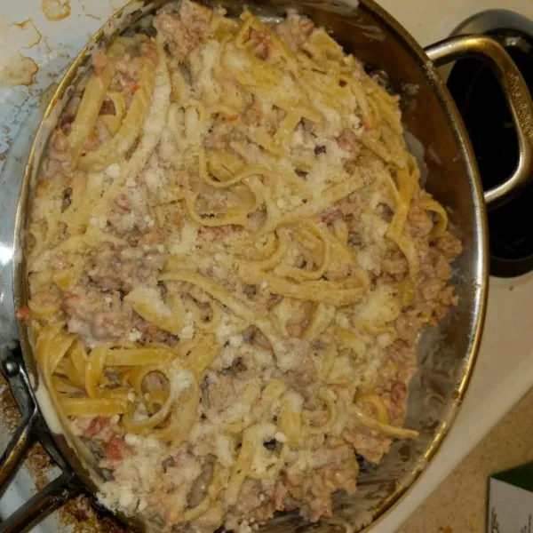 Przepis Słodka Włoska Kiełbasa I Fettuccine Z Lekkim Sosem Alfredo