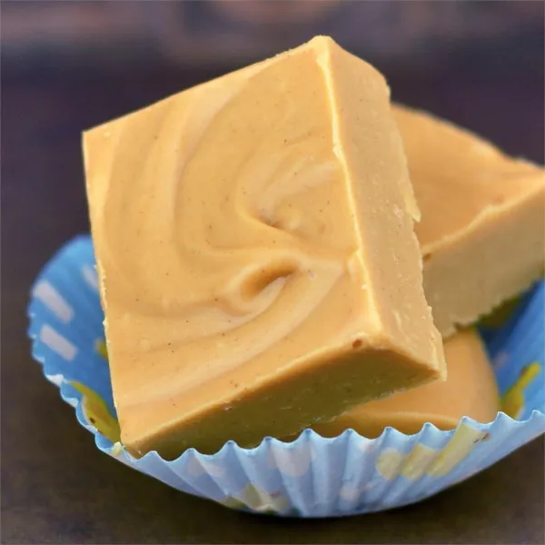 receta Fudge au beurre d'arachide à 2 ingrédients