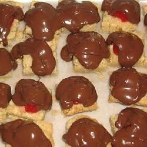 recettes Biscuits aux cerises enrobés de chocolat I