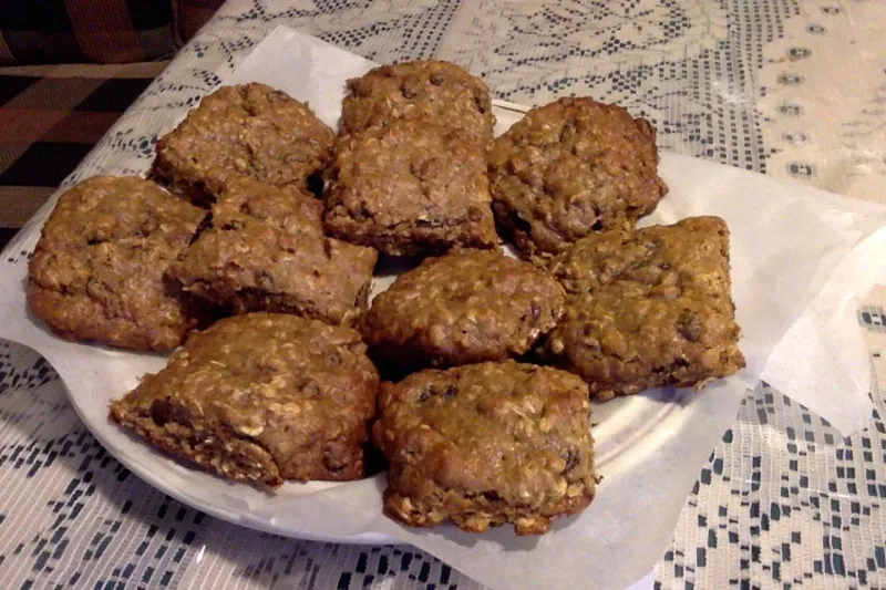 receta Biscuits moelleux à l'avoine et aux raisins secs