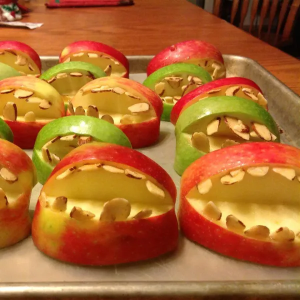 receta Golosinas De Dientes De Manzana De Frutas De Halloween