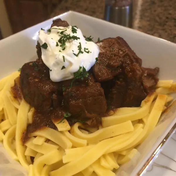 receta Goulash De Carne Del Chef John