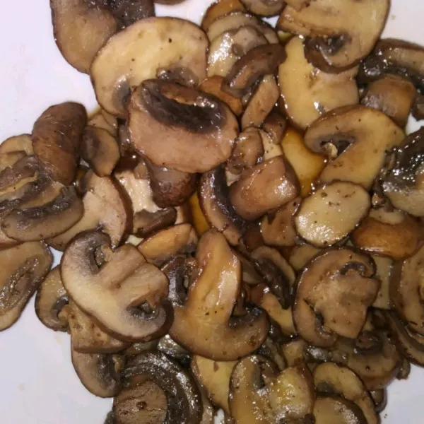 receta Champignons À la noix de muscade