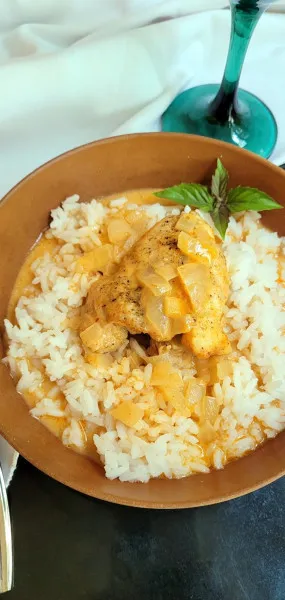 receta Cuisson au poulet au curry rouge thaï