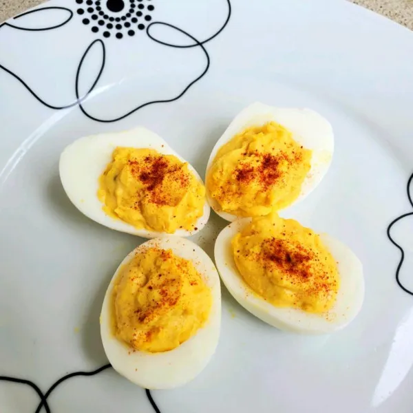 przepisy Kwietniowe Deviled Eggs