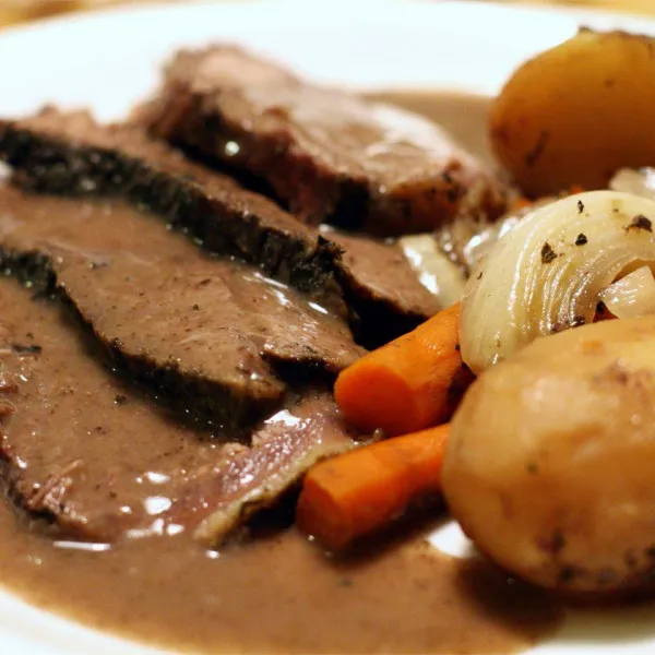 przepisy Awesome Red Wine Pot Roast