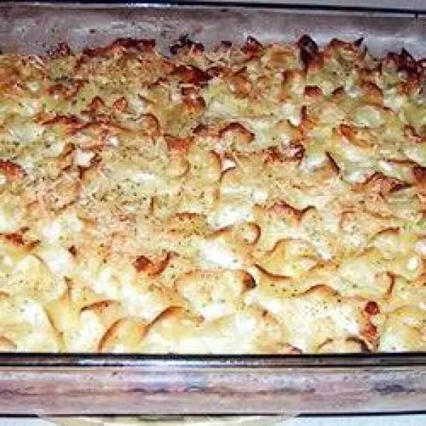 recepta Lokshin Kugel (budyń z makaronem)