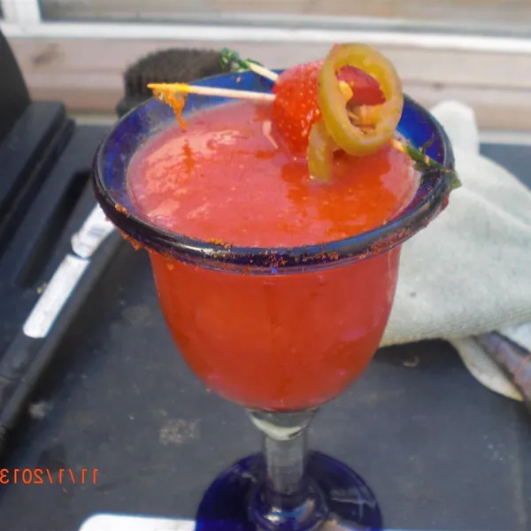 Przepis Ultimate Frozen Strawberry Jalapeno Margarita