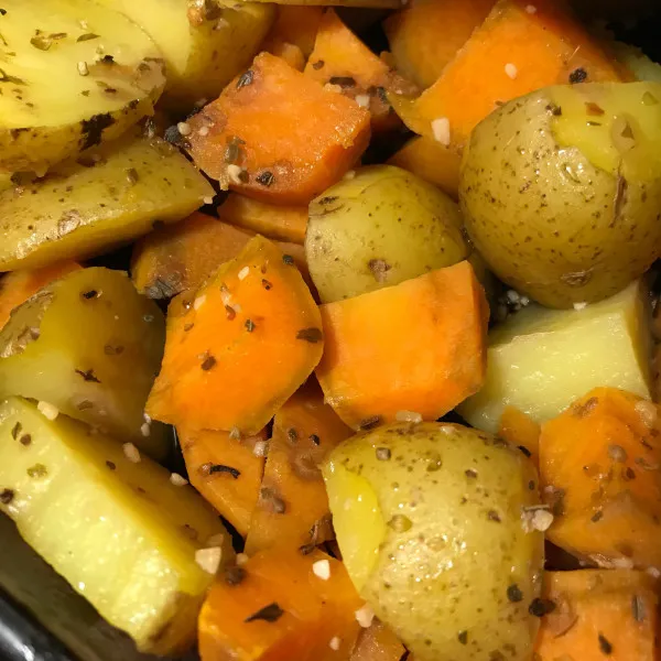 recette Mélange de pommes de terre au four