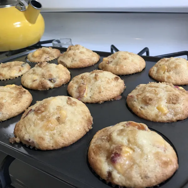 receta Beth's Peach Nectarine Muffins