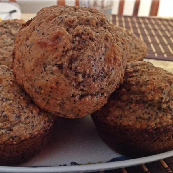 receta Muffins aux bananes et aux graines de pavot