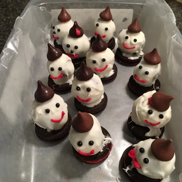 receta Snowmen Melts OREO Cookie Balls