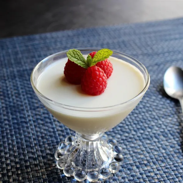 receta Panna cotta au babeurre du chef John