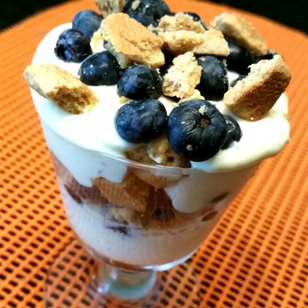 recetas Parfait De Yogur De Limón Y Arándanos