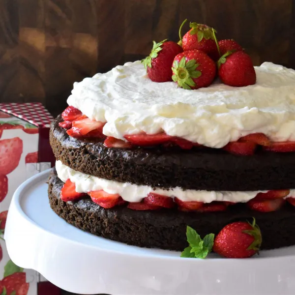receta Gâteau au chocolat et aux fraises