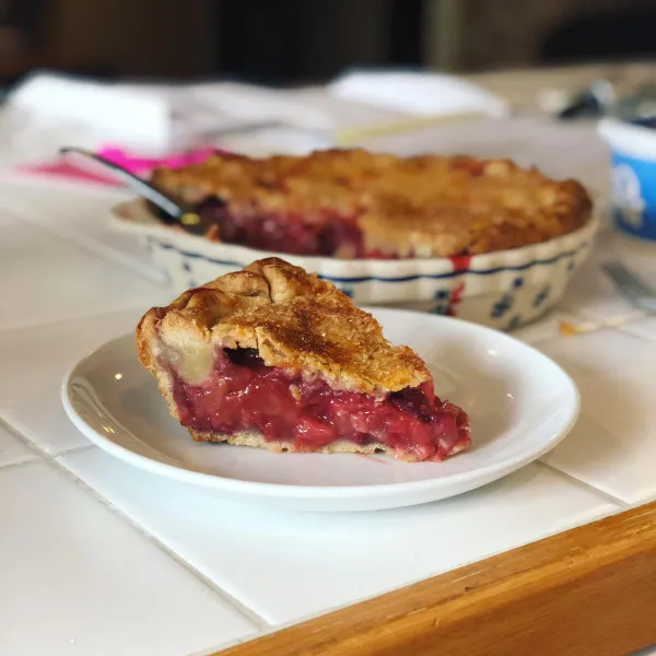 receta Tarte aux fraises et à la rhubarbe