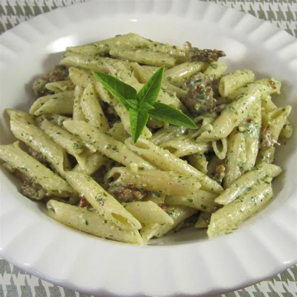 receta Penne Pesto crémeux aux saucisses