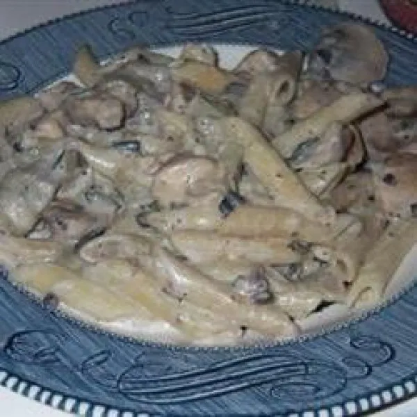 receta Penne De Pollo Y Alcachofas Con Salsa Blanca