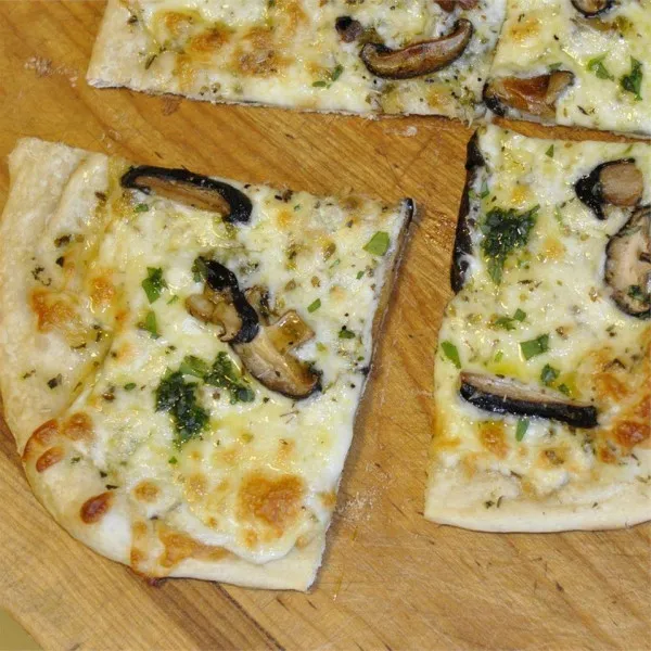 receta Pizza Blanca Con Boletus