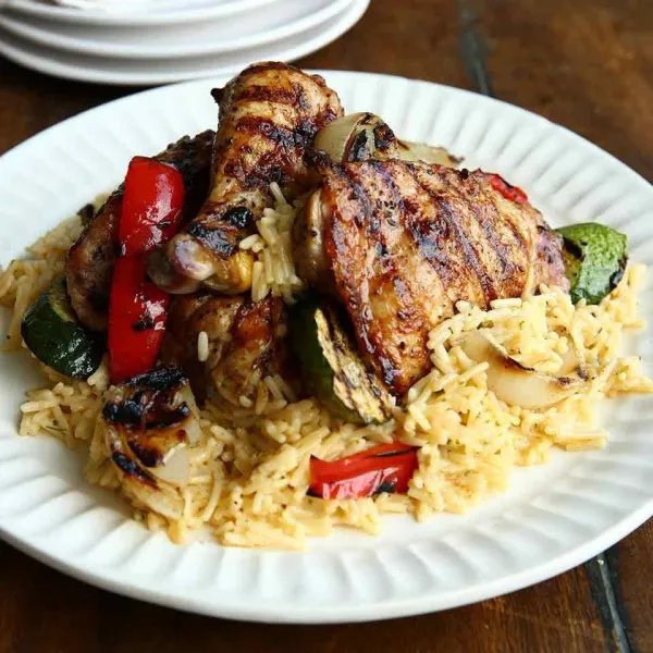 receta Poulet et légumes grillés sur riz